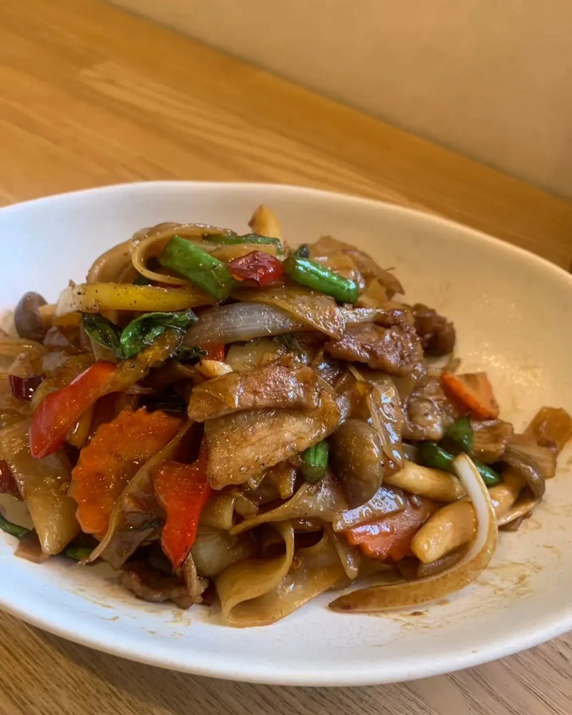 🍽️ 7月17日（木）はピリ辛まぜ麺で元気をチャージ！