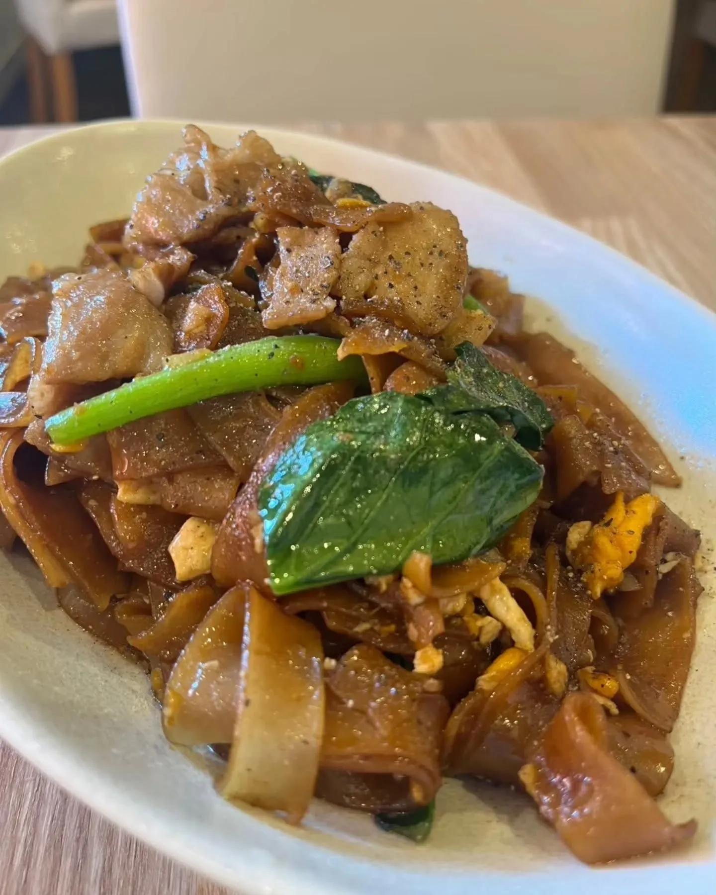 【海老と炒り卵のイエローカレー！クンパッポン！】