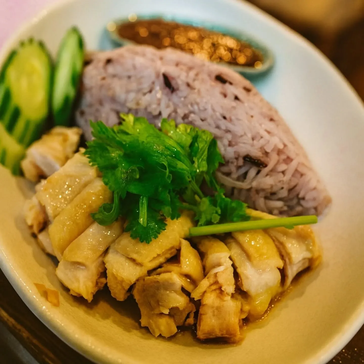 🌿【タイハーブと肉汁のラープとカオマンガイ】🌿