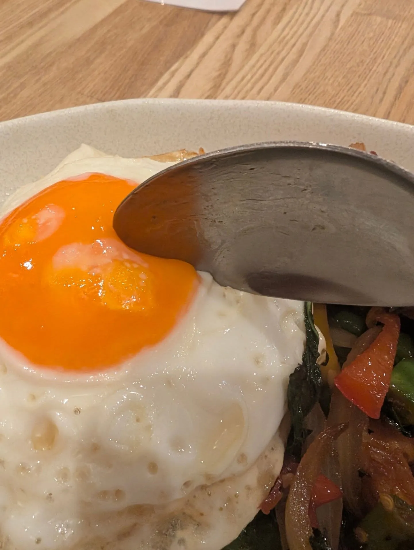 🌿🇹🇭選べる3種のタイチャーハンに目玉焼き付！✨️🌿