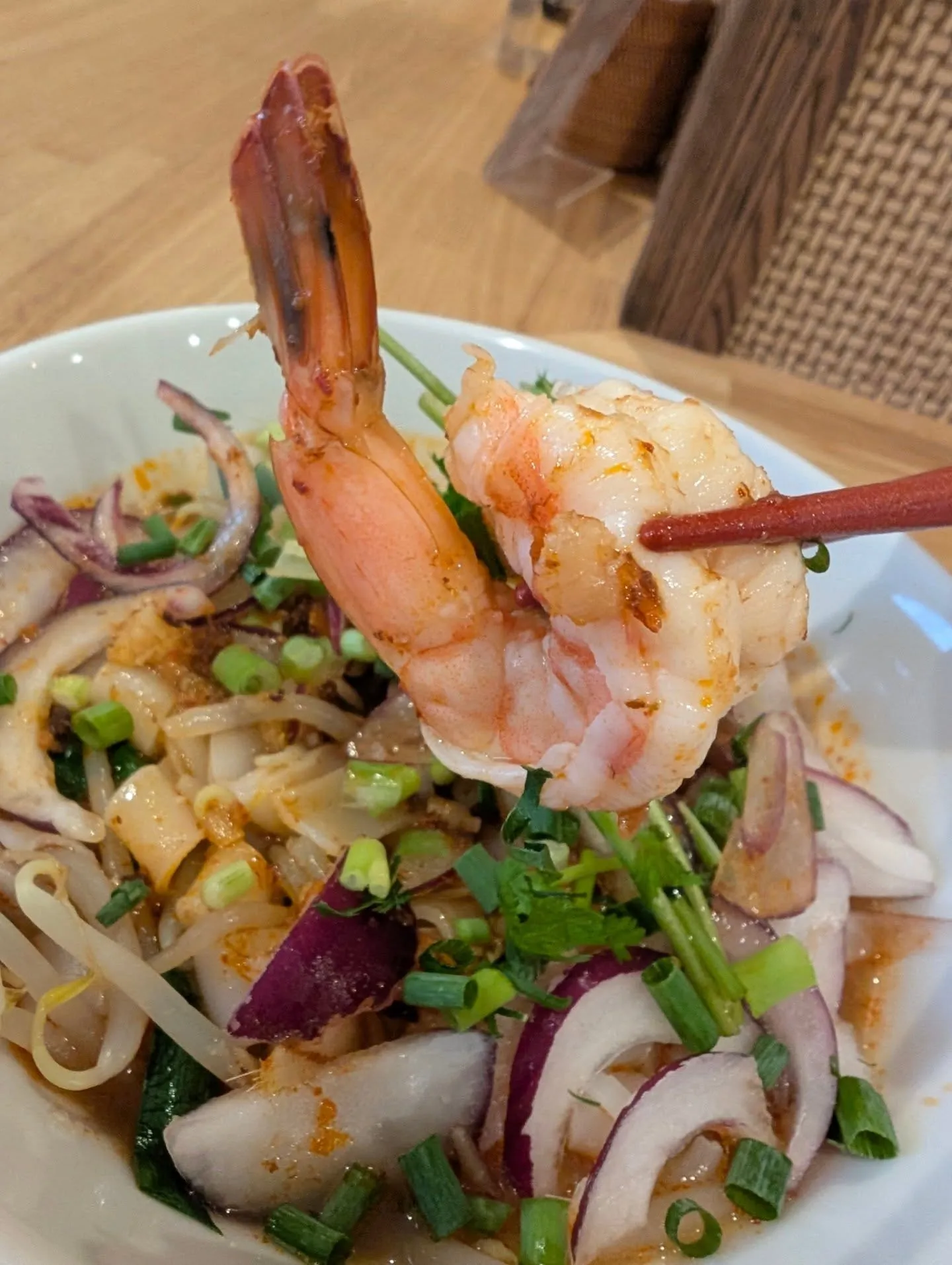 🌿🦐久々の「マッサマンカレー」!トムヤム冷麺も火曜水曜登場🍜...